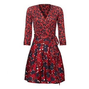 DVF Diane Von Furstenberg Red Jewel Mikado Wrap Dress Size 0
